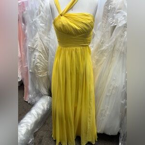 Elegant Yellow Evening Gown